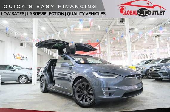 TESLA MODEL X 2018 5YJXCBE22JF100096 image